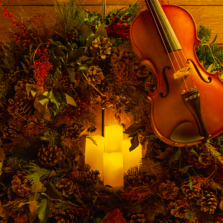 Candlelight Christmas Classics